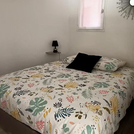 Apartment Port Cogolin, T2 Calme Dans Belle Residence, Piscine, Proche St Tropez